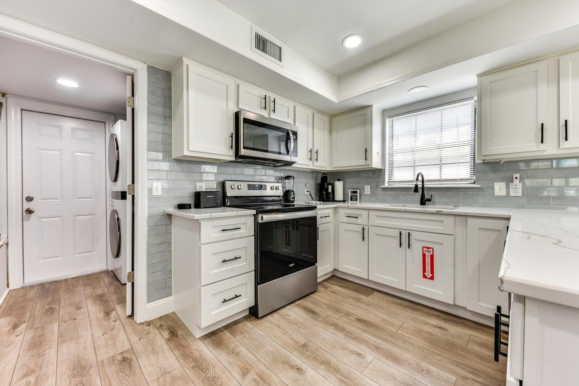 Modern - Close To River! Jacksonville