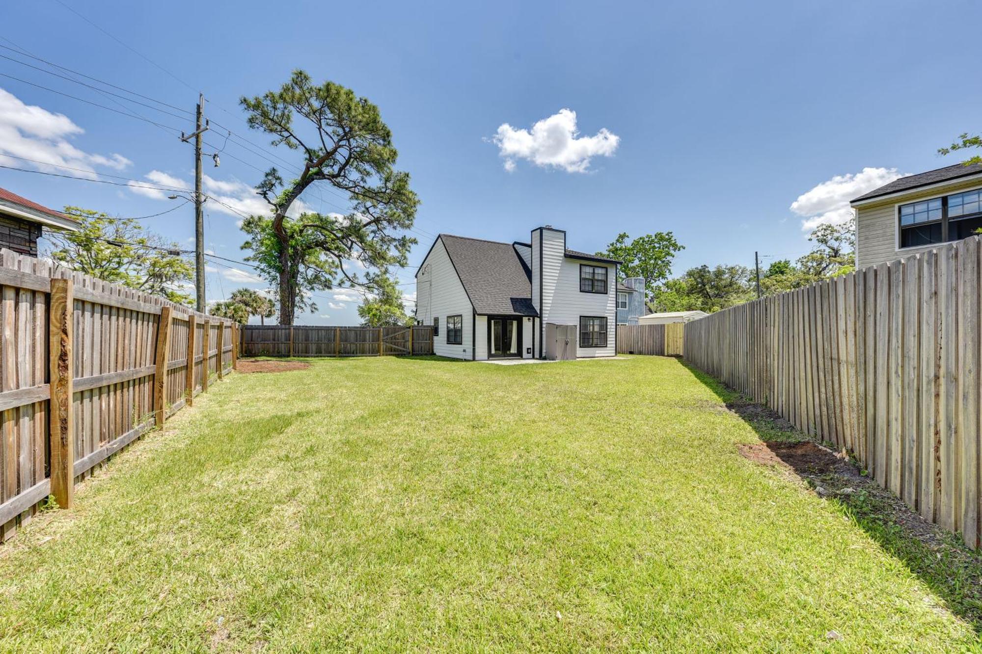 Modern - Close To River! Jacksonville